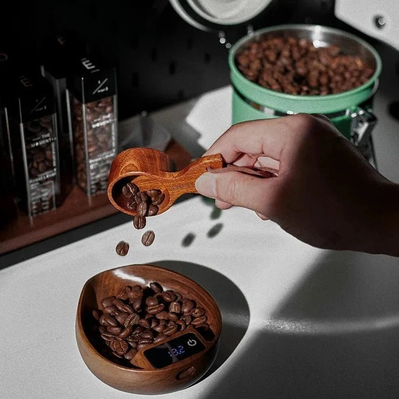 Electronic Wooden Coffee Scale - Leaf Design