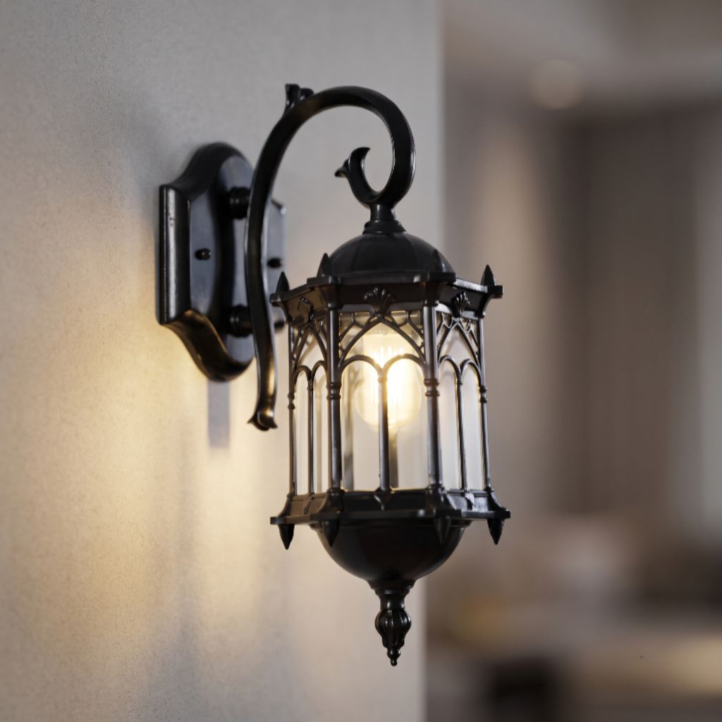 European Style Outdoor Wall Lamp E27 IP55 Retro Aluminium Courtyard