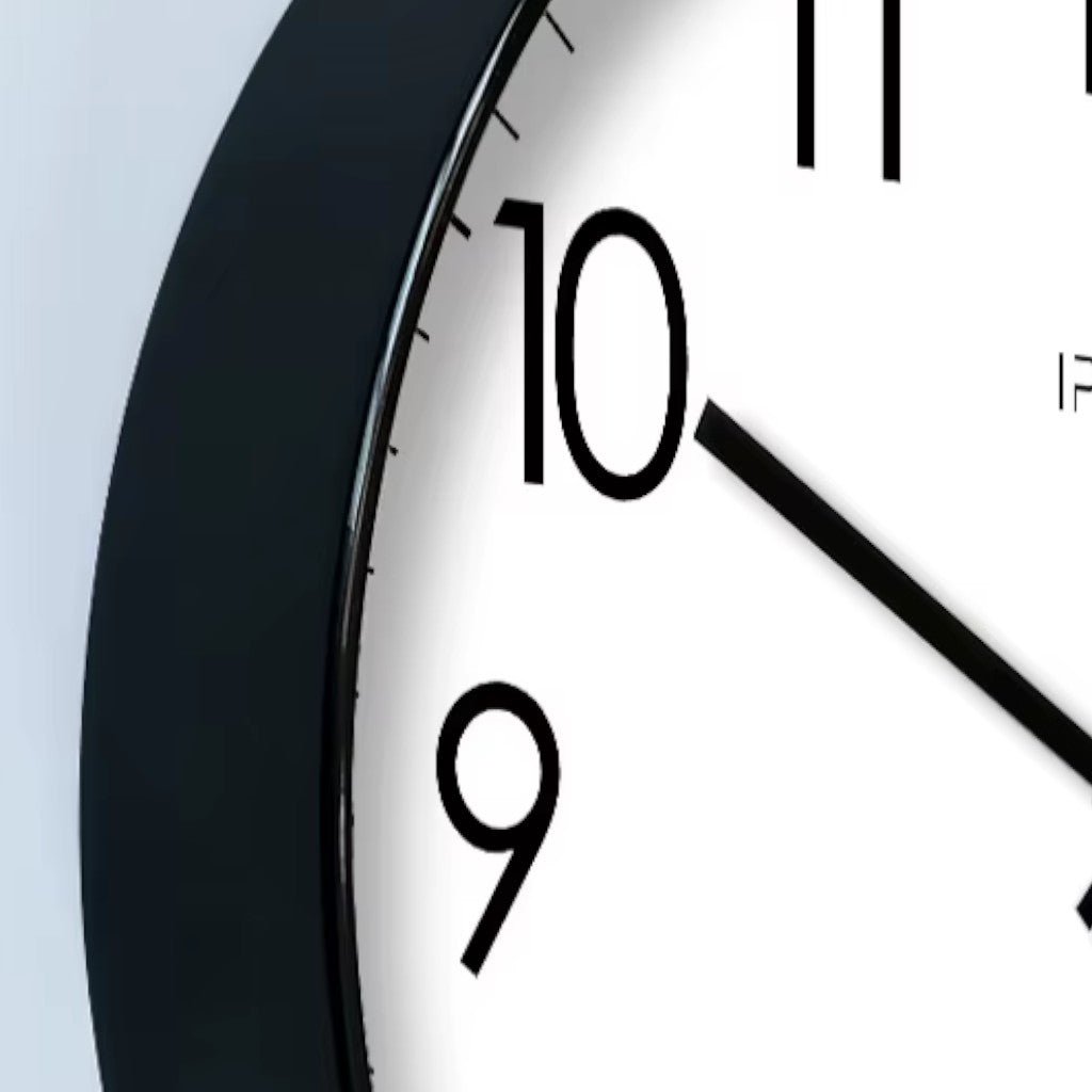 Minimalist Nordic Wall Clock Quiet Quartz