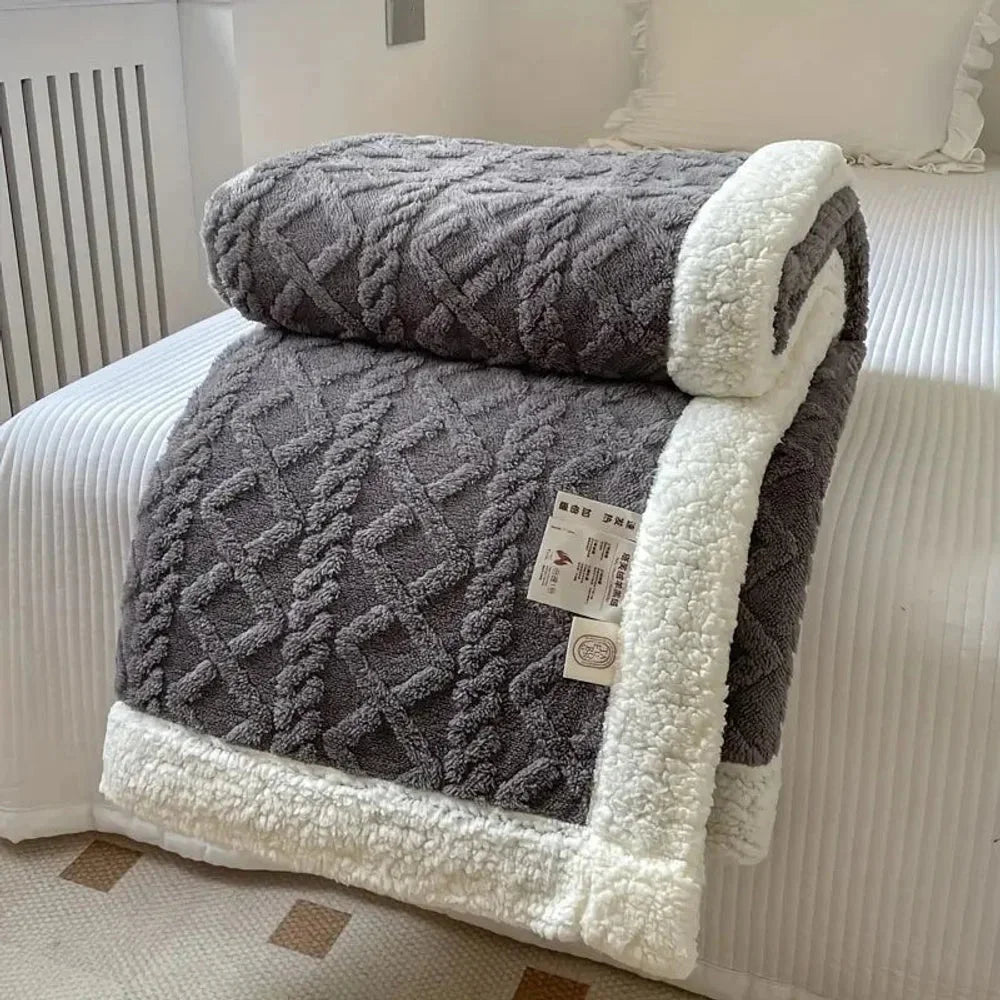 Reversible Sherpa Fleece Blanket – Soft & Warm Throw