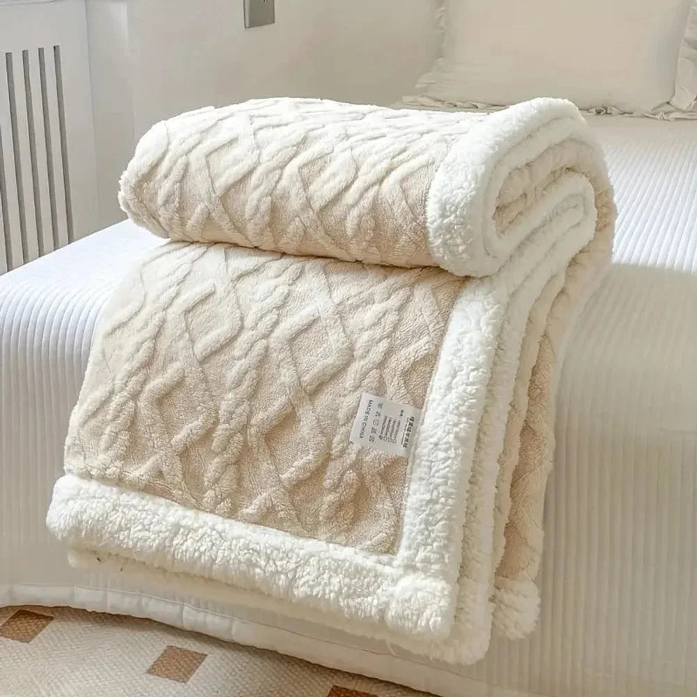 Reversible Sherpa Fleece Blanket – Soft & Warm Throw