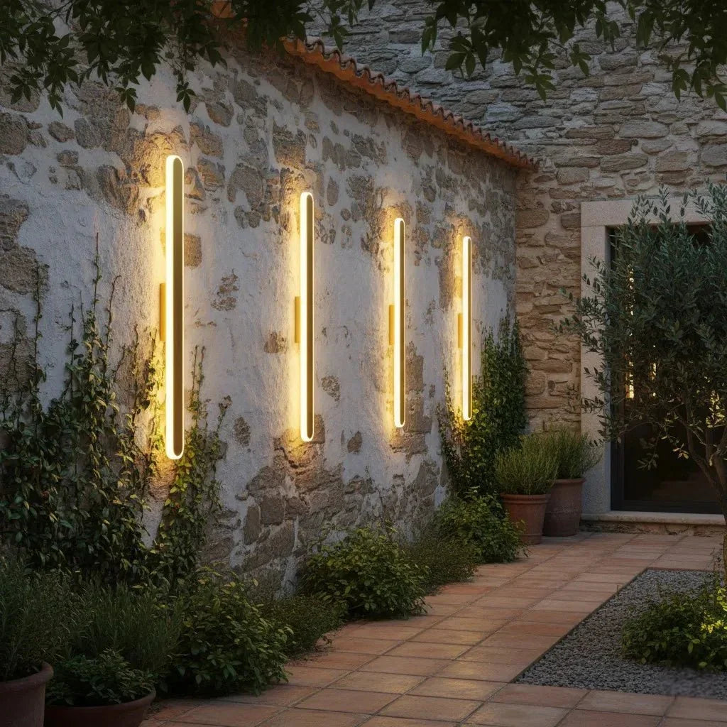 Rounded Edge Aluminium Outdoor Wall Light
