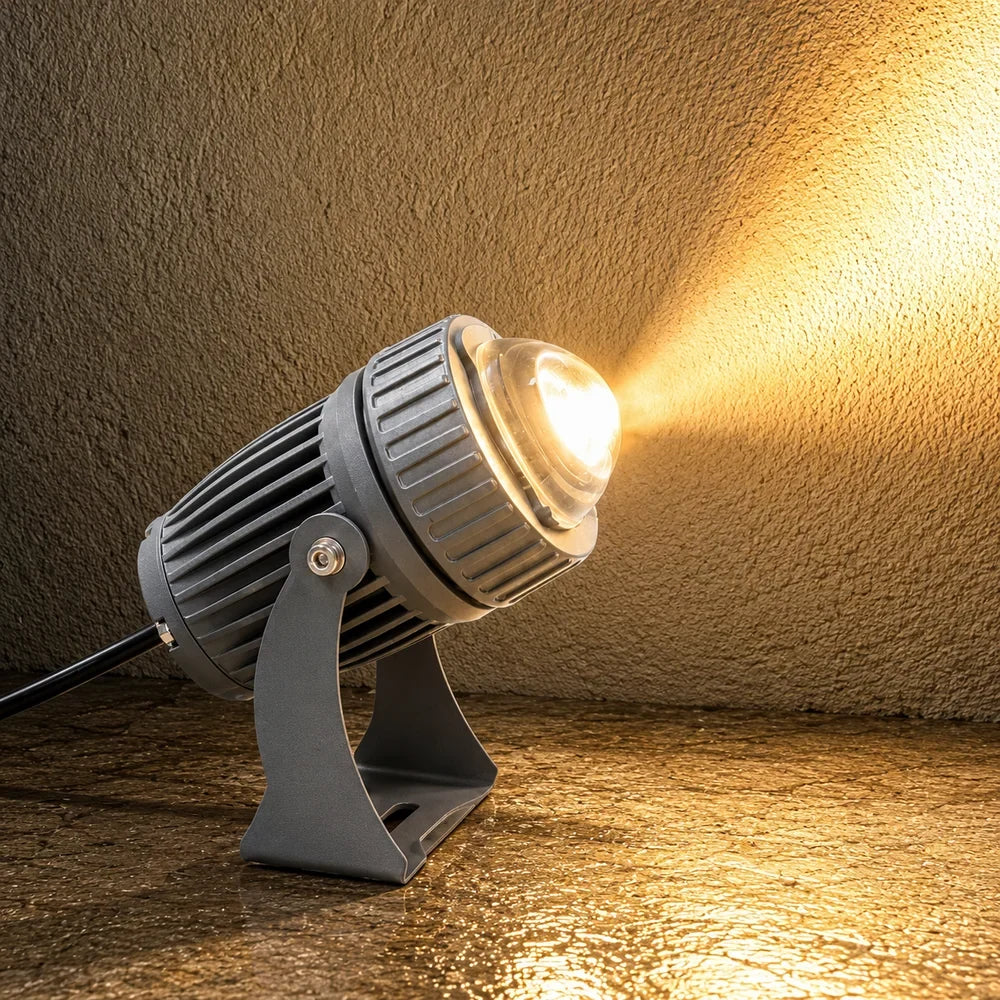 Waterproof Outdoor Floodlight IP65 Uni-Direction Spotlight