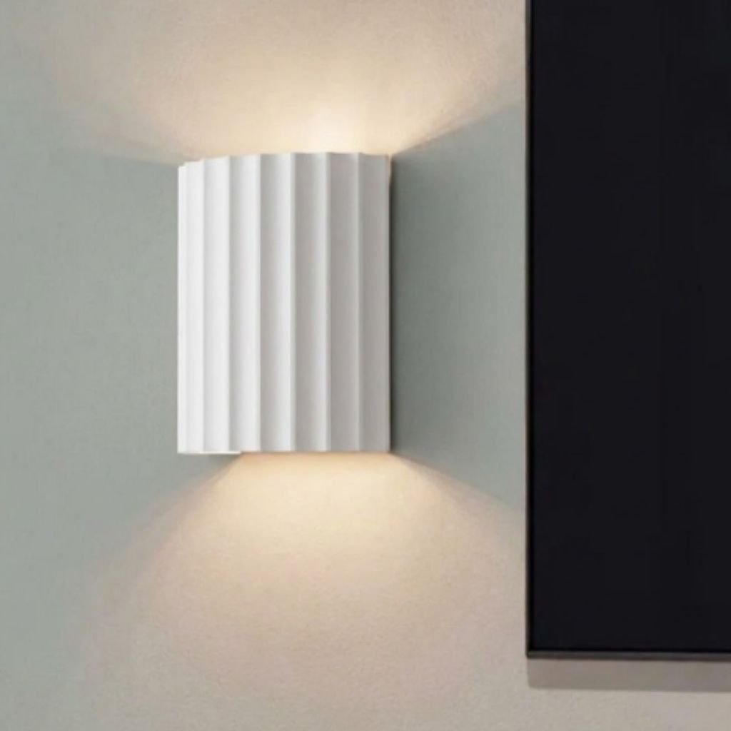 White Nordic Minimalist LED Wall Lamp - Macaron Resin