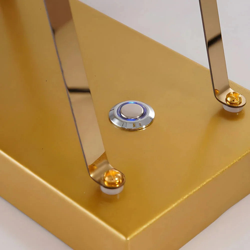 Ferris Wheel Gold Iron Table Lamp