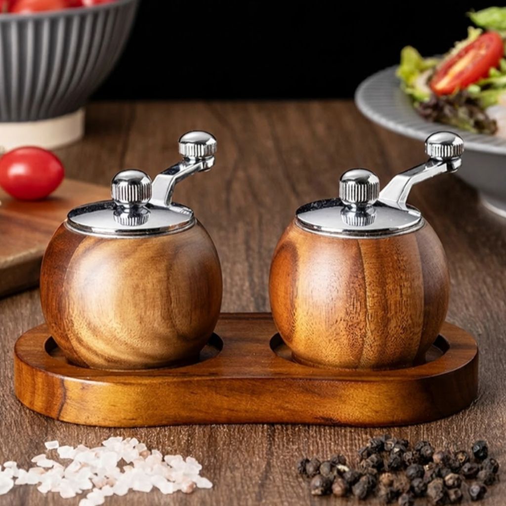 Nordic Salt and Pepper Mill Grinder Set Lattea