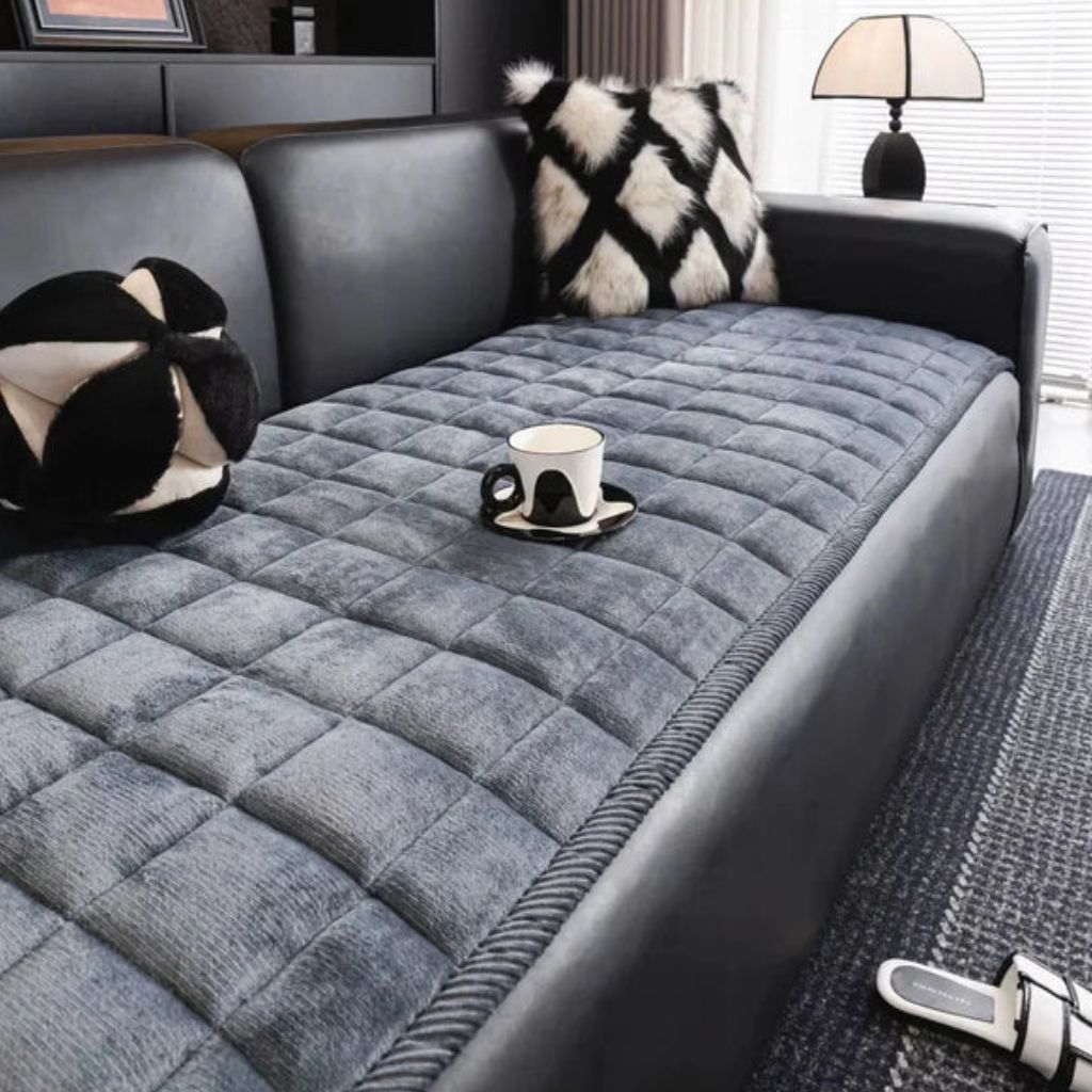 Quilted Sofa Cover Mat – Non-Slip & Pet Scratch Resistant