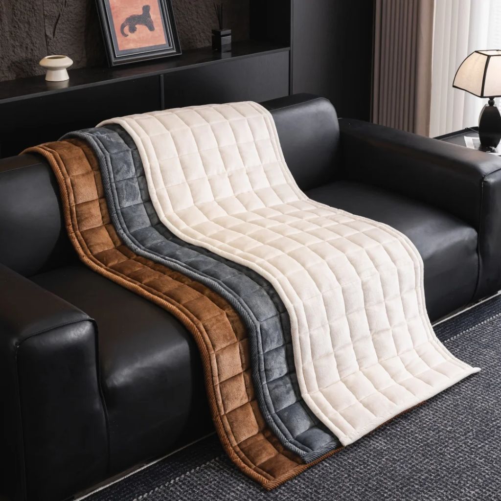 Quilted Sofa Cover Mat – Non-Slip & Pet Scratch Resistant