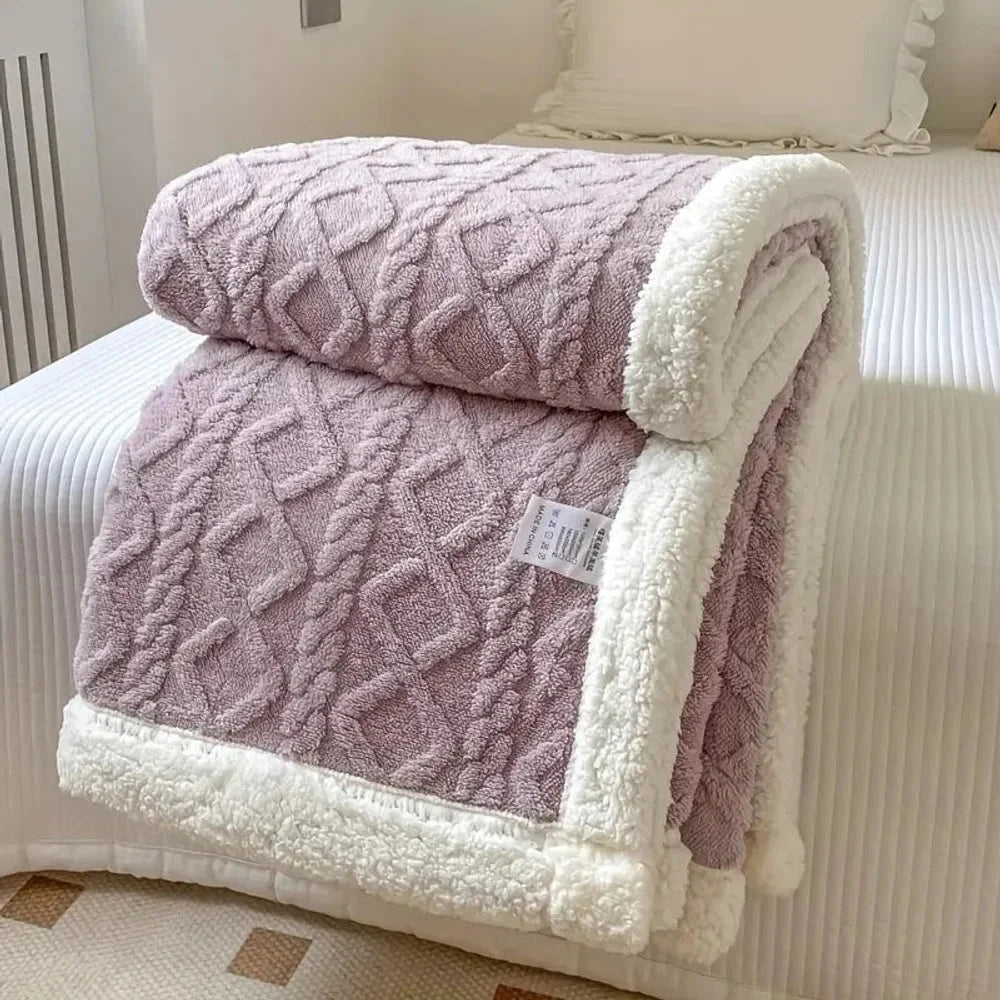 Reversible Sherpa Fleece Blanket – Soft & Warm Throw