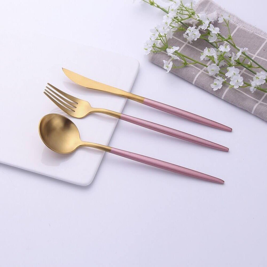 Two-Tone Handle Gold Cutlery Set - 30 Piece Flatware